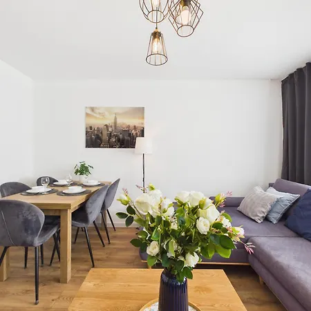 Superapart Bohaterewicza Air Conditioning & Near Promenada Mall 公寓